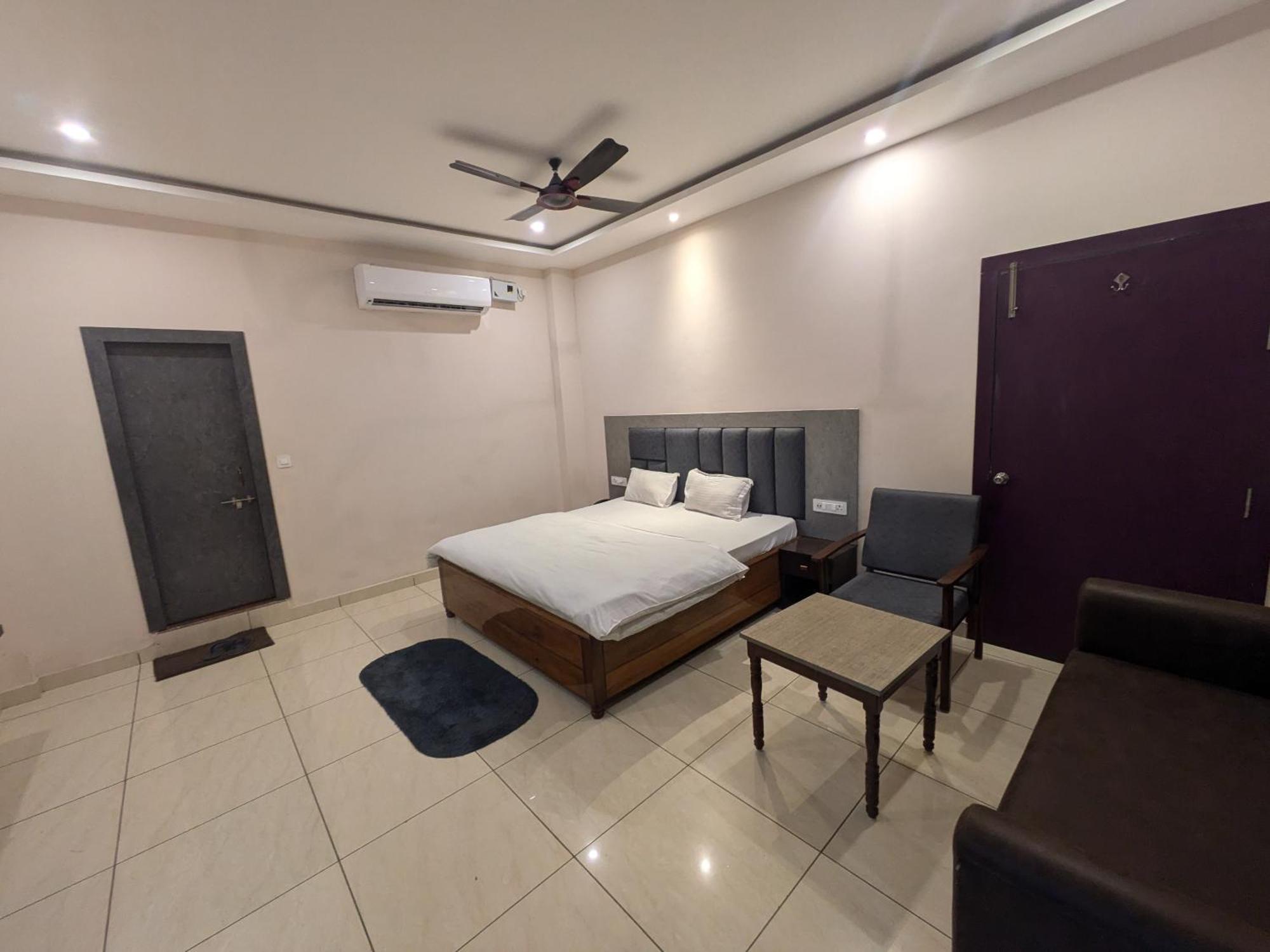 Hotel Kishori Vatika Ramnagar  Exterior foto