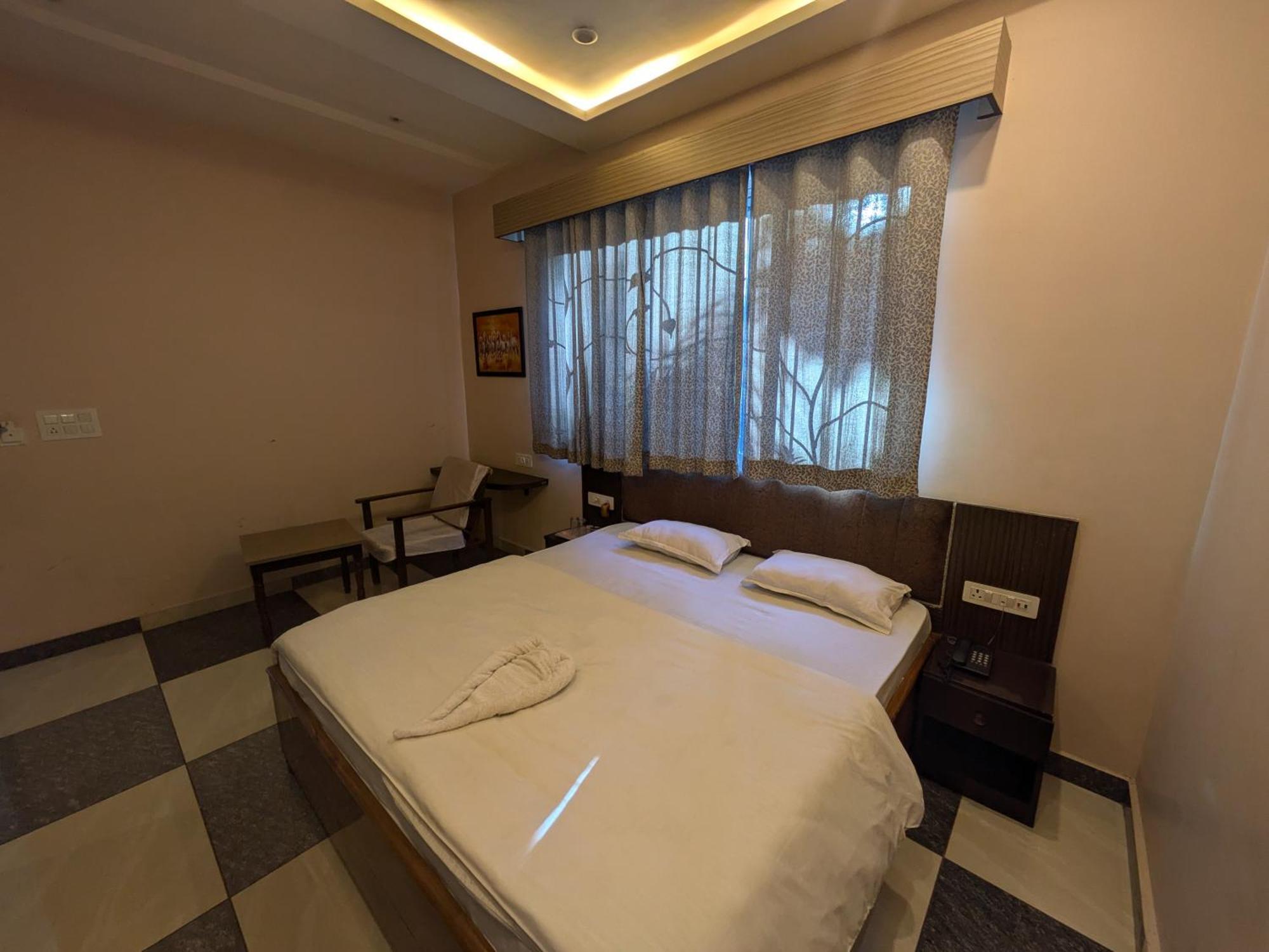 Hotel Kishori Vatika Ramnagar  Exterior foto