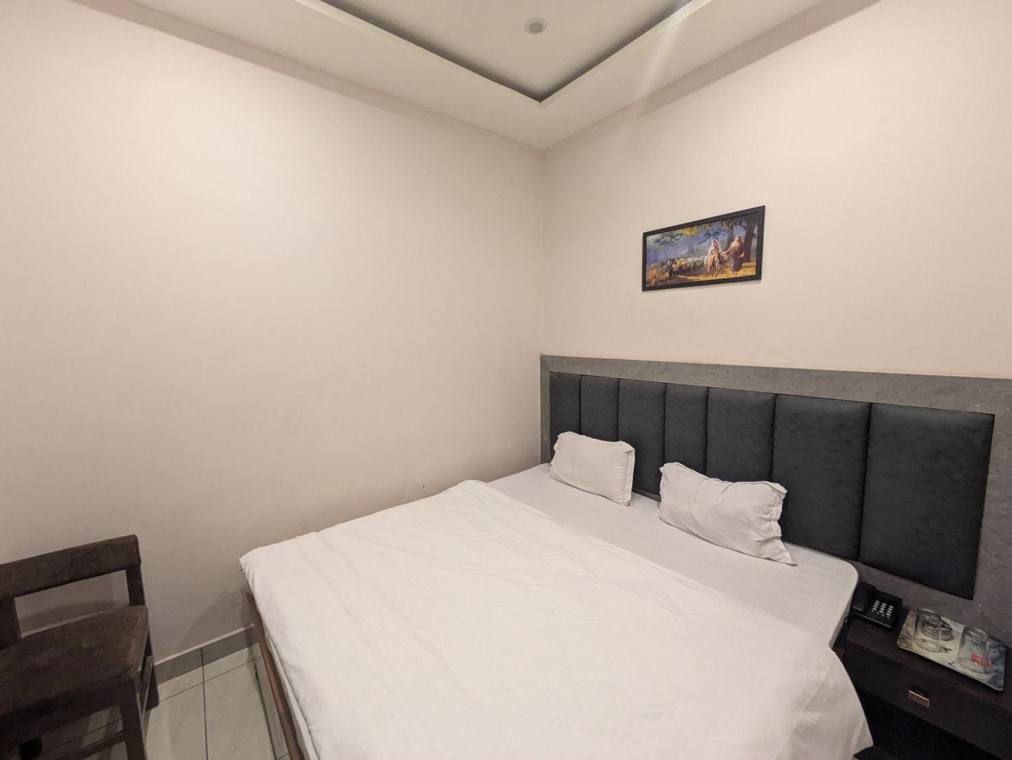 Hotel Kishori Vatika Ramnagar  Exterior foto